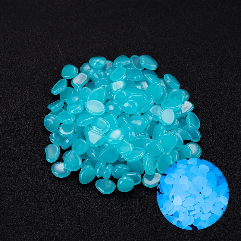 100Pcs Glow in the Dark Garden Pebbles For Sidewalk Garden Terrace Lawn Garden Patio Fish Tank Aquarium Decoration Glow Stone